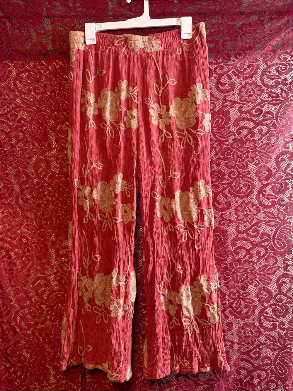 LIV Los Angeles Embroidered Boho Wide Leg Pants L Terracotta Floral Crinkle